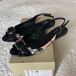 Authentic Burberry sling back nova check leather shoes 8.5 with box & shoe bag